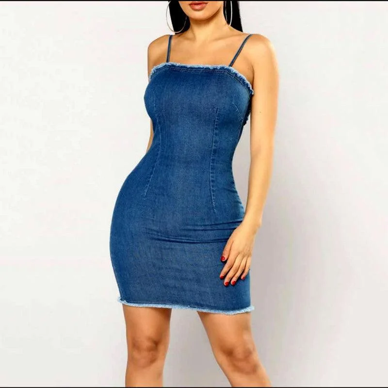 FITTED & FAB DENIM DRESS Loose Fit Denim Skirt