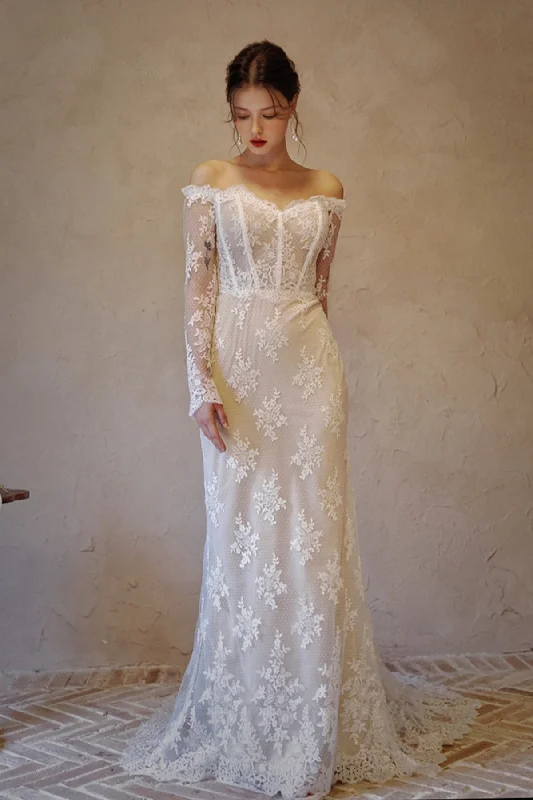 Trumpet-Mermaid Court Train Lace Tulle Wedding Dress CW3062 Wedding Dress Style